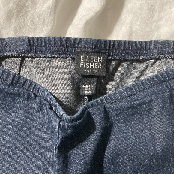 Petit Medium Eileen Fisher denim capris in like-new condition. - Picture 3 of 4